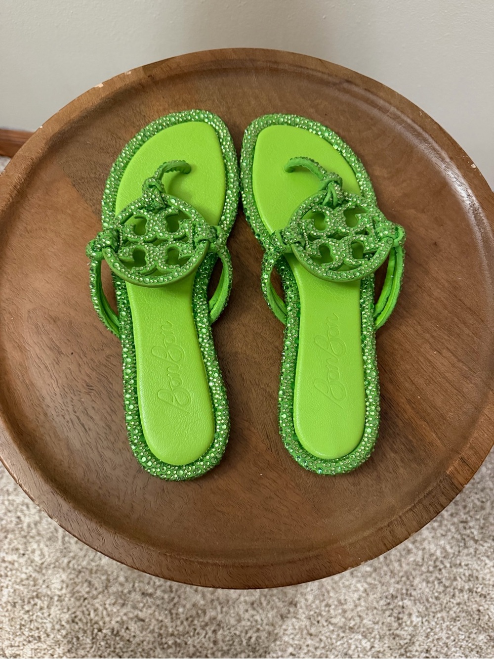 Tory Burch Miller Sandals Neon Lime Green Crystal Embellished Sz 7 💚✨